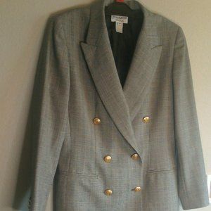 Vintage Pendleton 100% Virgin Wool women's skirt/size 6 suit w/jacket/size 8